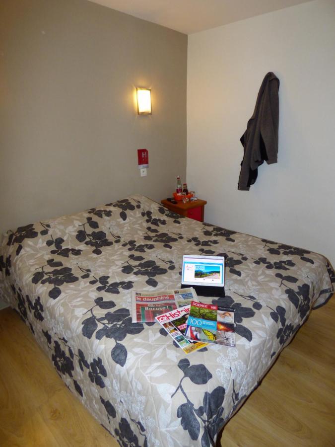 Auberge Des Avenieres Les Avenières Екстериор снимка