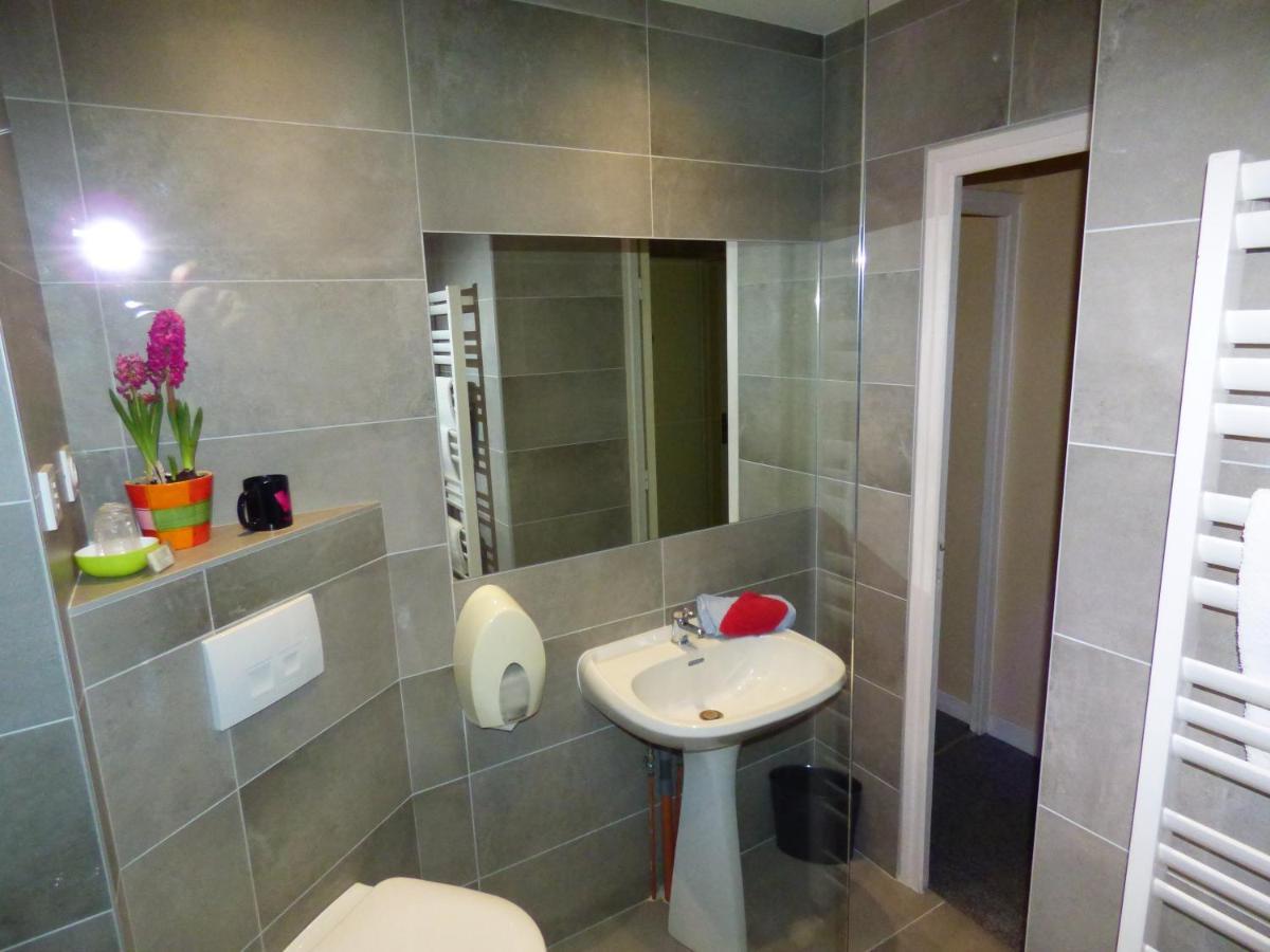 Auberge Des Avenieres Les Avenières Екстериор снимка
