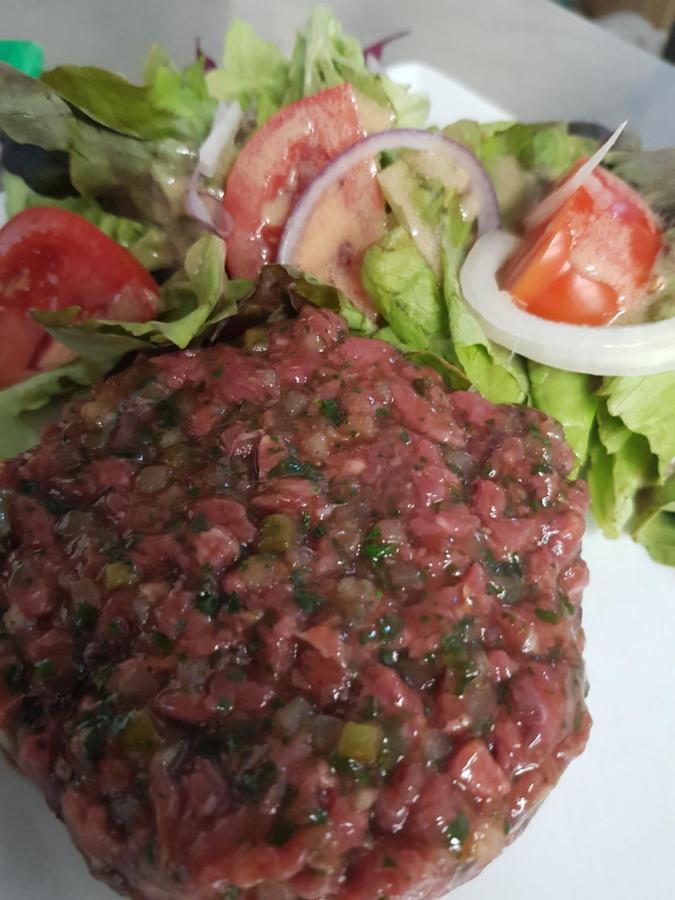 Auberge Des Avenieres Les Avenières Екстериор снимка